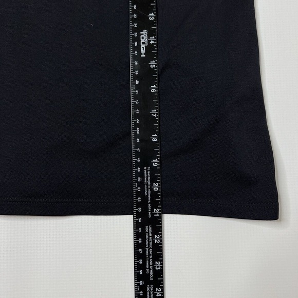 Gymshark Size XS Energy Seamless Loose Tank, Color Black, Laser Cut Out, Logo - Picture 5 of 7